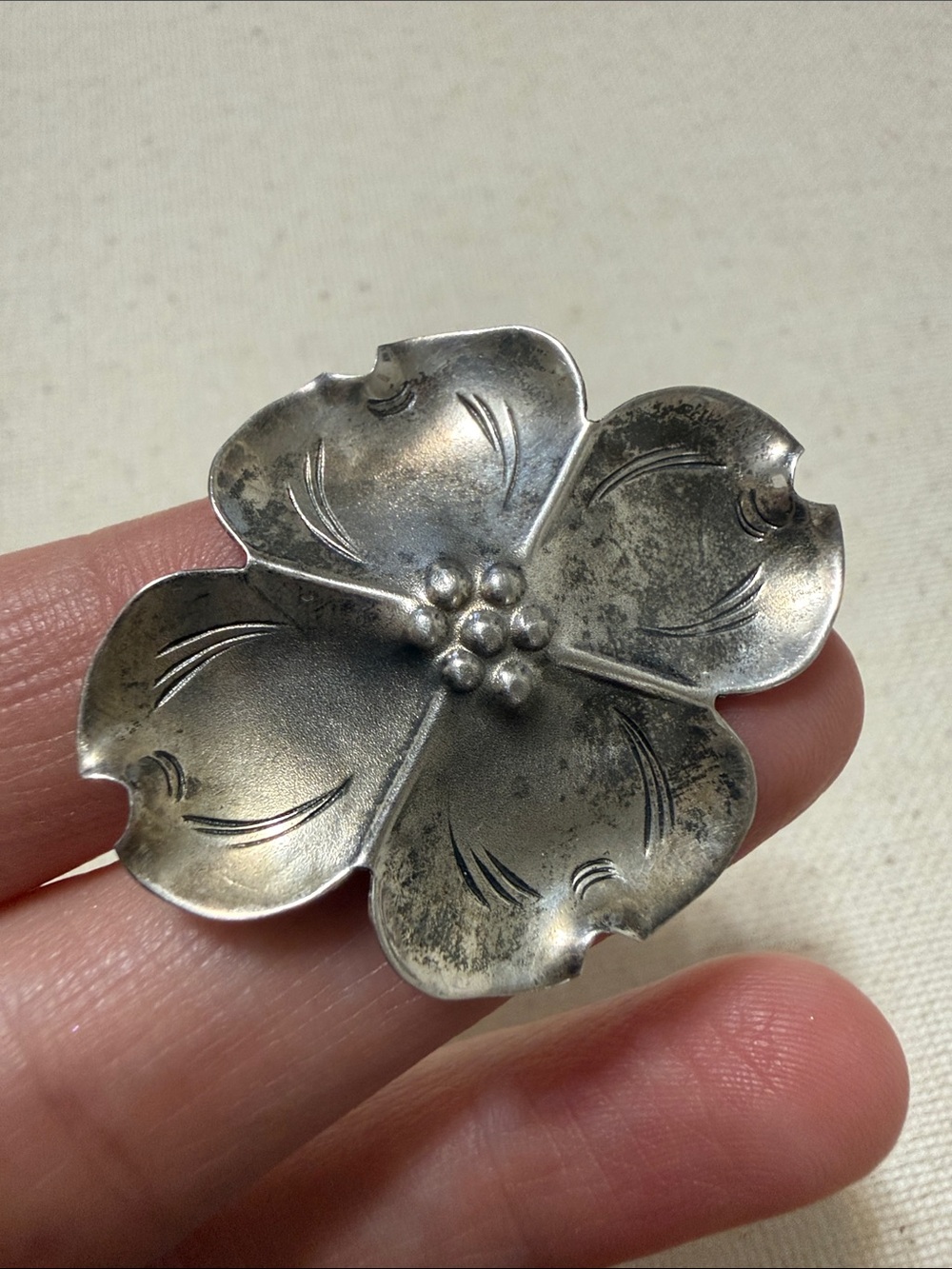 Vintage antique Floral Sterling Silver Flower Brooch